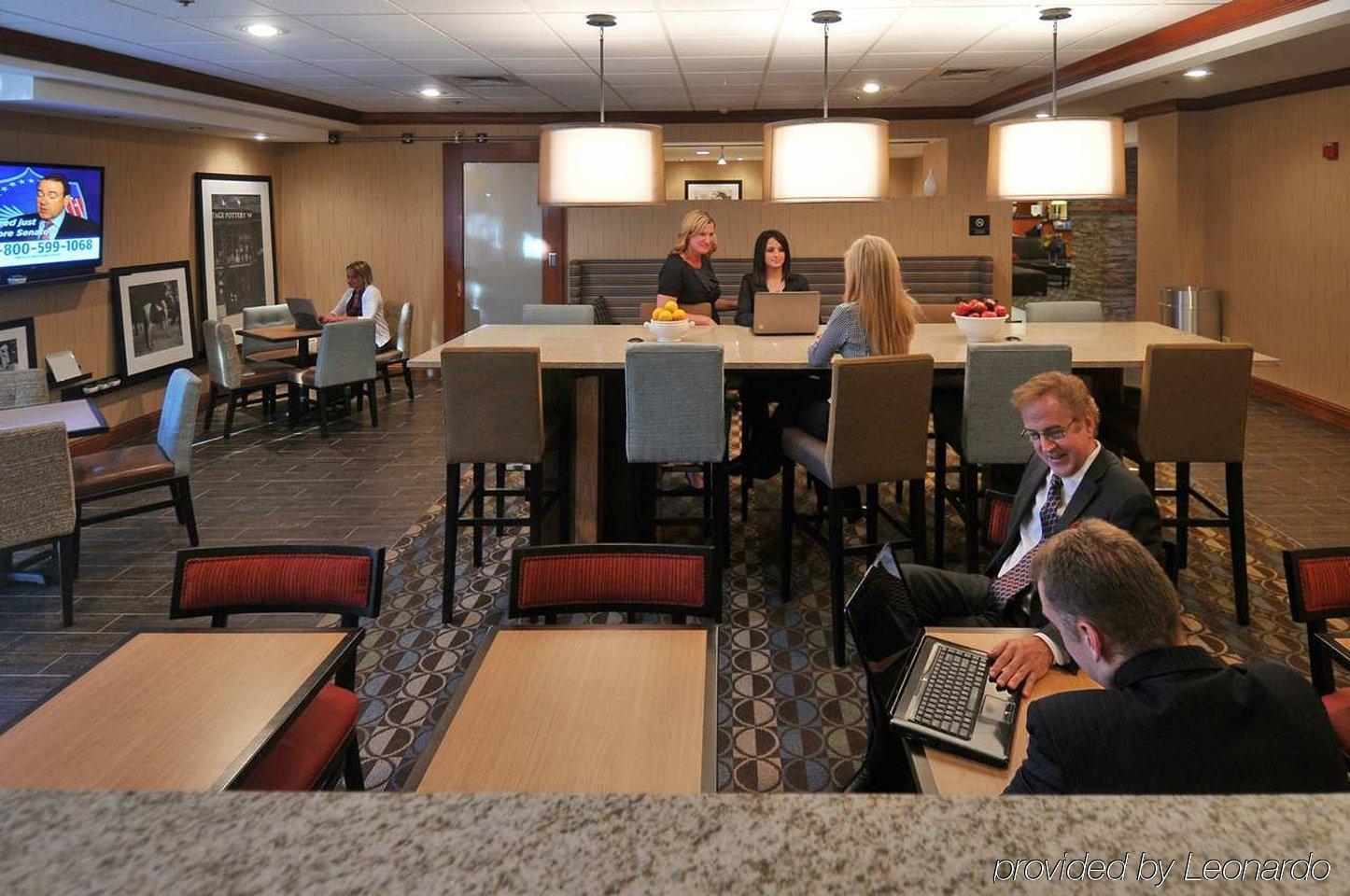 Hampton Inn Denver West Federal Center Lakewood Restaurant photo
